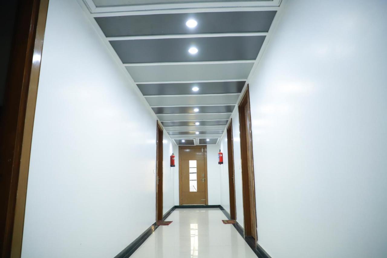 Hotel Parth Inn Ghaziabad Exterior foto