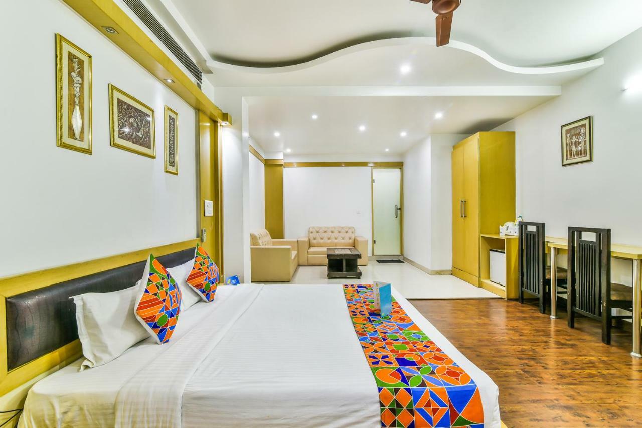 Hotel Parth Inn Ghaziabad Exterior foto